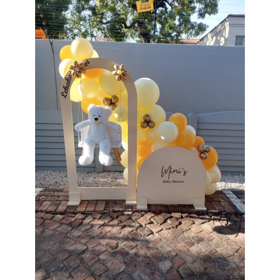Teddy on swing garland