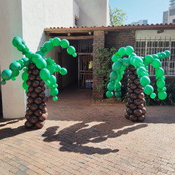 Palm Tree Balloon Pillar 2m