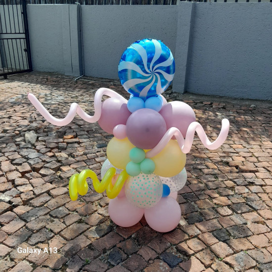 Candy Swirl Mini Column ( The Candy Swirk Foil will be whichever colour we have in stock)